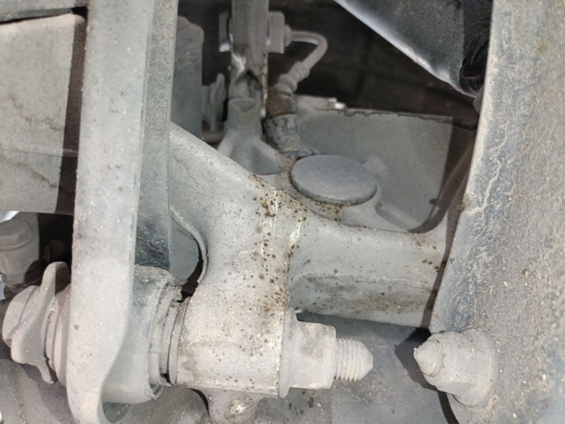 Recambio de mangueta trasera derecha para volkswagen passat b7 (362) 2.0 tdi referencia OEM IAM   