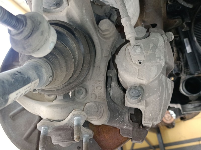 Recambio de pinza freno delantera izquierda para volkswagen passat b7 (362) 2.0 tdi referencia OEM IAM   