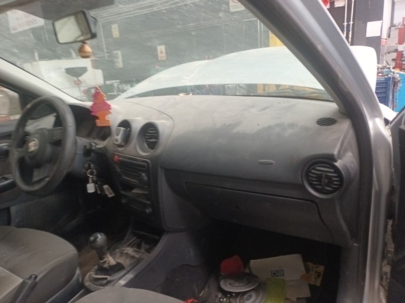 seat cordoba (6l2) del año 2006