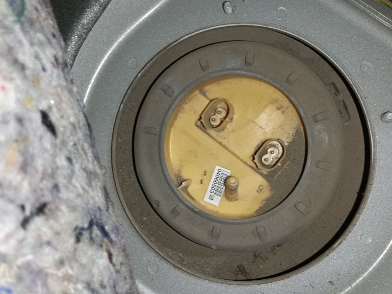 Recambio de aforador para bmw 1 (e87) 120 d referencia OEM IAM   