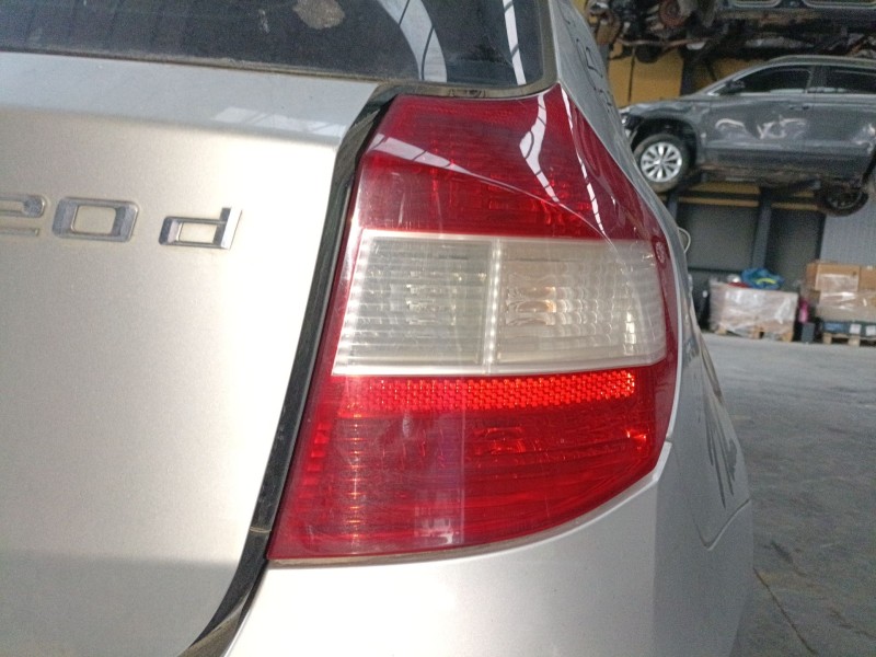 Recambio de piloto trasero derecho para bmw 1 (e87) 120 d referencia OEM IAM   