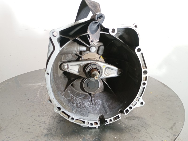 Recambio de caja cambios para bmw 1 (e87) 120 d referencia OEM IAM HED  
