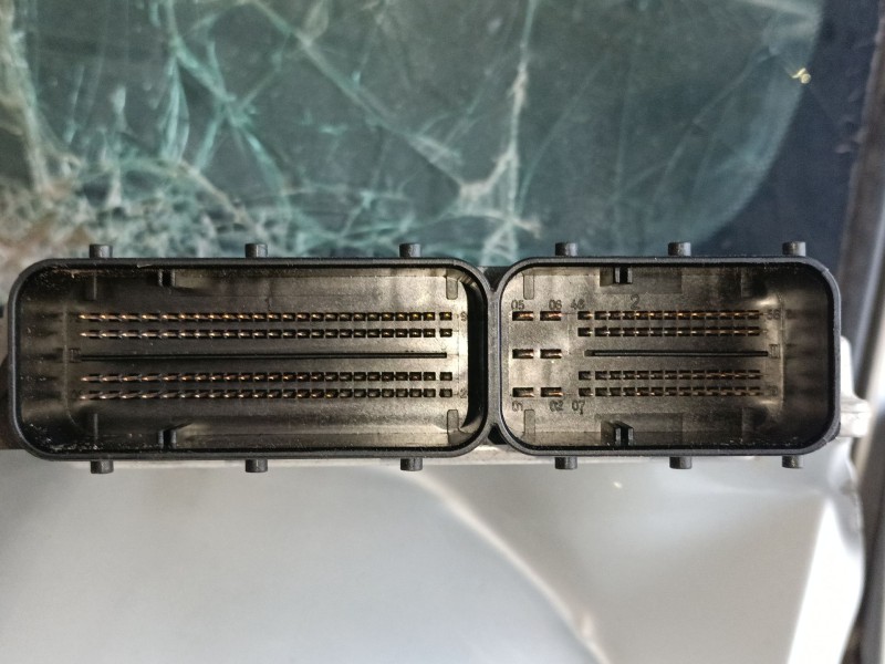 Recambio de centralita motor uce para bmw 1 (e87) 120 d referencia OEM IAM 7797217 0281011963 