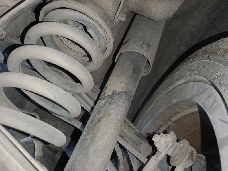 Recambio de amortiguador trasero derecho para bmw 1 (e87) 120 d referencia OEM IAM   