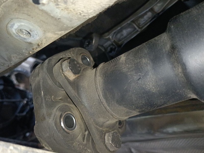 Recambio de transmision central para bmw 1 (e87) 120 d referencia OEM IAM   