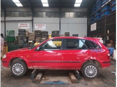 mazda 323 f vi hatchback (bj) del año 2001 2