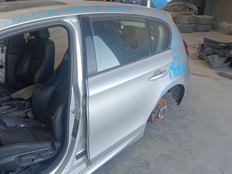 Recambio de puerta trasera izquierda para bmw 1 (e87) 118 d referencia OEM IAM   