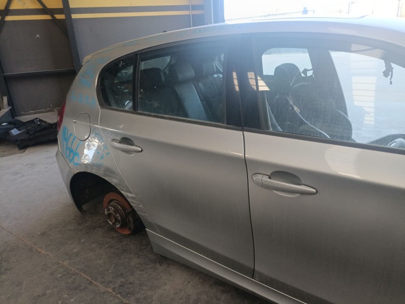 Recambio de puerta trasera derecha para bmw 1 (e87) 118 d referencia OEM IAM   