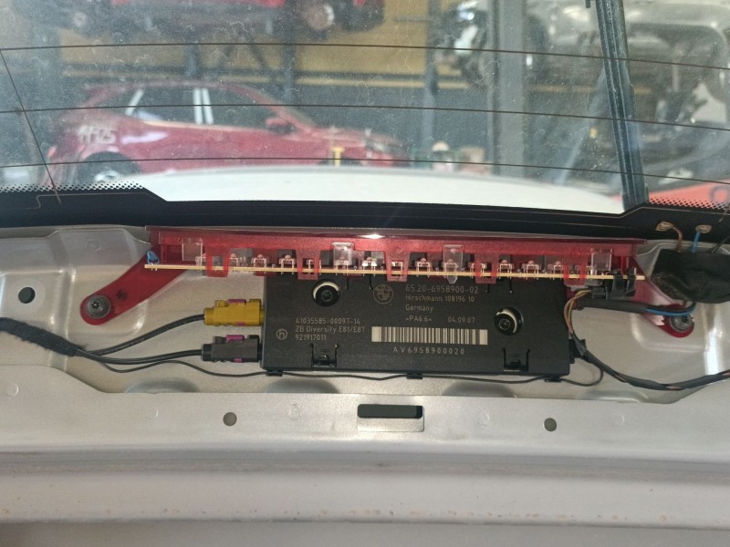 Recambio de luz central de freno para bmw 1 (e87) 118 d referencia OEM IAM   