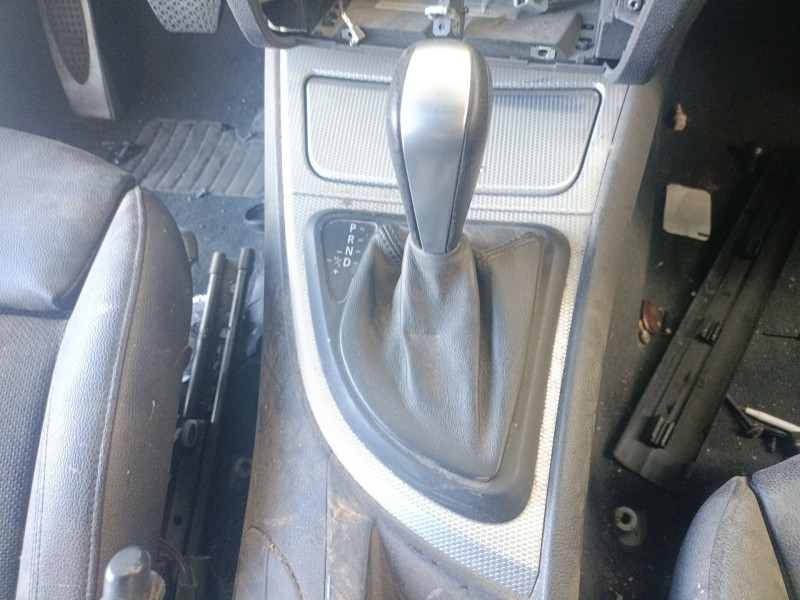 Recambio de palanca cambio para bmw 1 (e87) 118 d referencia OEM IAM   
