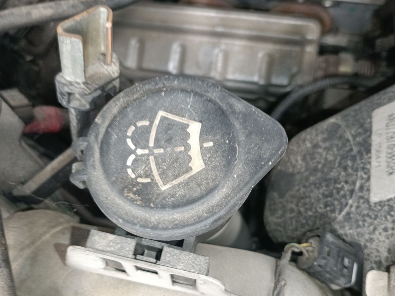 Recambio de deposito limpia para bmw 1 (e87) 118 d referencia OEM IAM   