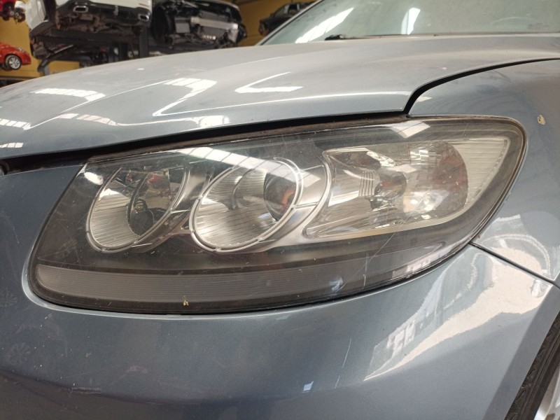 Recambio de faro izquierdo para hyundai santa fé ii (cm) 2.2 crdi gls referencia OEM IAM   