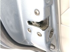 Recambio de cerradura puerta trasera izquierda para hyundai santa fé ii (cm) 2.2 crdi gls referencia OEM IAM   