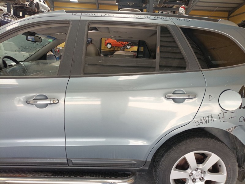 Recambio de puerta trasera izquierda para hyundai santa fé ii (cm) 2.2 crdi gls referencia OEM IAM   