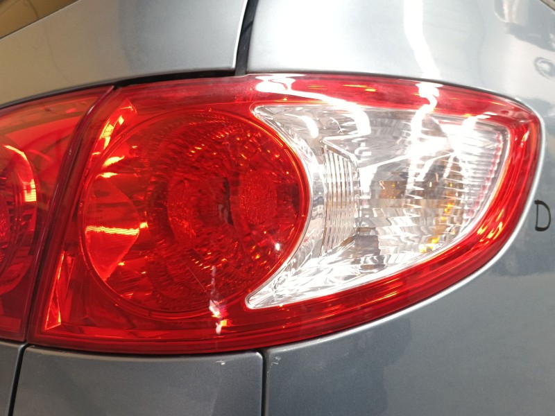 Recambio de piloto trasero derecho para hyundai santa fé ii (cm) 2.2 crdi gls referencia OEM IAM   