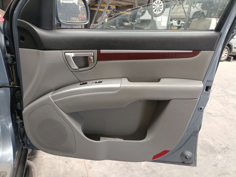 Recambio de guarnecido puerta delantera derecha para hyundai santa fé ii (cm) 2.2 crdi gls referencia OEM IAM   