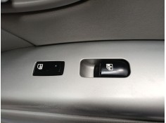 Recambio de mando elevalunas delantero derecho para hyundai santa fé ii (cm) 2.2 crdi gls referencia OEM IAM   