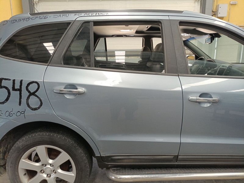 Recambio de puerta trasera derecha para hyundai santa fé ii (cm) 2.2 crdi gls referencia OEM IAM   