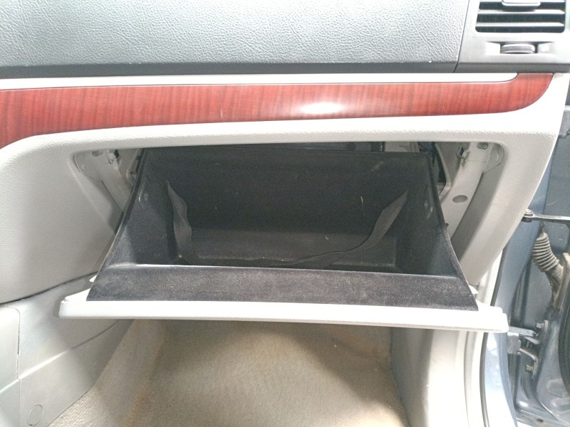 Recambio de guantera para hyundai santa fé ii (cm) 2.2 crdi gls referencia OEM IAM   