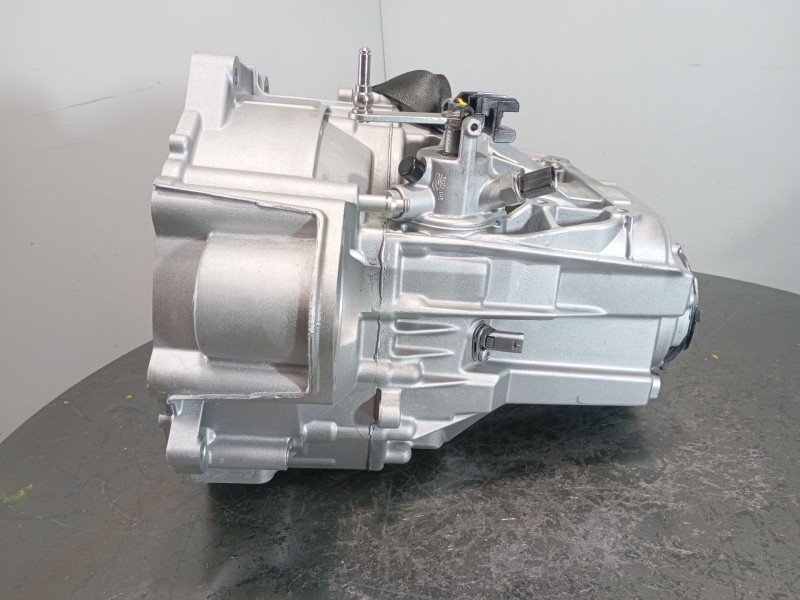 Recambio de caja cambios para volkswagen t-roc (a11, d11) 1.5 tsi referencia OEM IAM VCE  