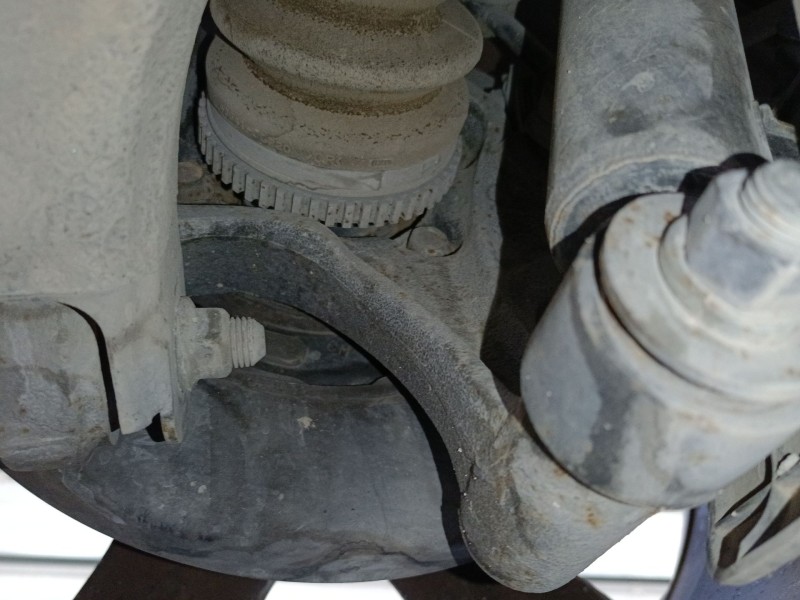 Recambio de mangueta trasera izquierda para hyundai santa fé ii (cm) 2.2 crdi gls referencia OEM IAM   