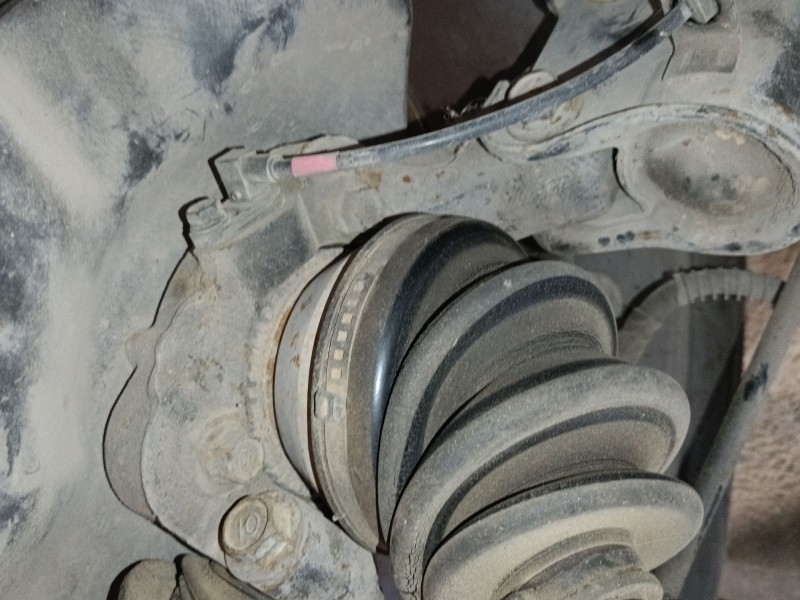 Recambio de mangueta delantera derecha para hyundai santa fé ii (cm) 2.2 crdi gls referencia OEM IAM   