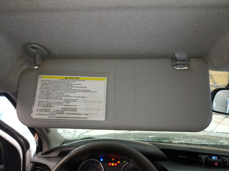 Recambio de parasol izquierdo para toyota hilux viii pick-up (_n1_) 2.4 d 4wd (gun125_) referencia OEM IAM   