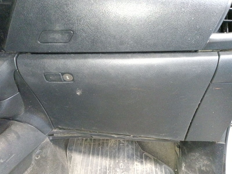 Recambio de guantera para toyota hilux viii pick-up (_n1_) 2.4 d 4wd (gun125_) referencia OEM IAM   