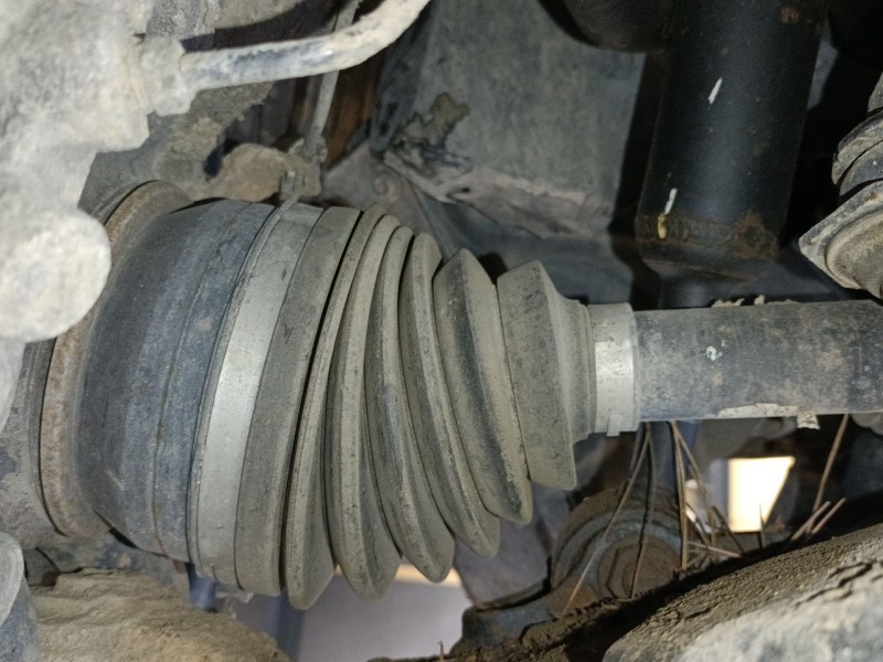 Recambio de transmision delantera izquierda para toyota hilux viii pick-up (_n1_) 2.4 d 4wd (gun125_) referencia OEM IAM   