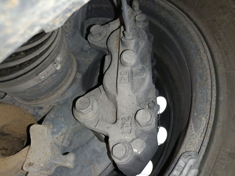 Recambio de pinza freno delantera derecha para toyota hilux viii pick-up (_n1_) 2.4 d 4wd (gun125_) referencia OEM IAM   