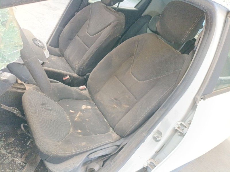 renault clio iv (bh_) del año 2012