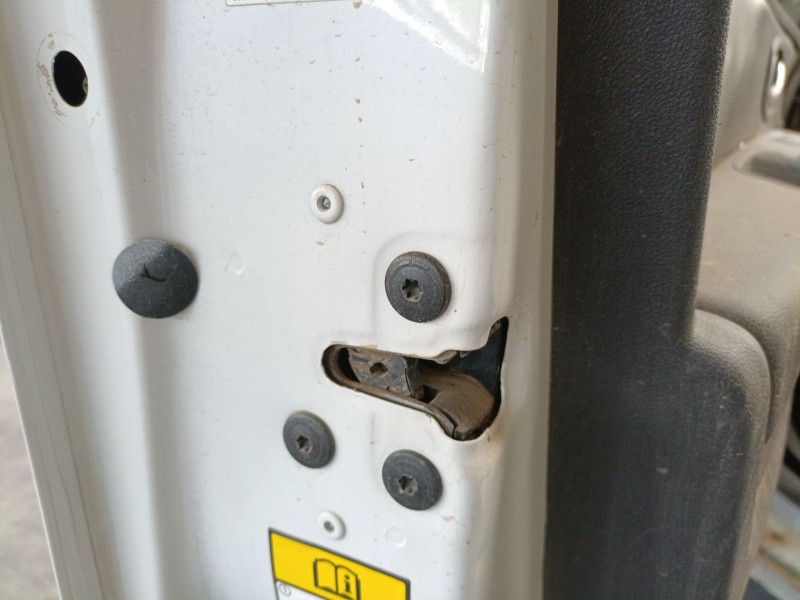 Recambio de cerradura puerta delantera izquierda para renault clio iv (bh_) 1.5 dci 90 referencia OEM IAM   