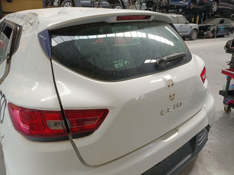 Recambio de porton trasero para renault clio iv (bh_) 1.5 dci 90 referencia OEM IAM   