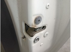 Recambio de cerradura puerta trasera derecha para renault clio iv (bh_) 1.5 dci 90 referencia OEM IAM   