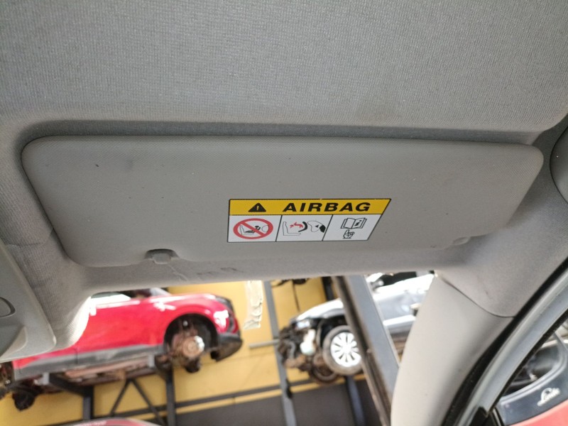 Recambio de parasol derecho para renault clio iv (bh_) 1.5 dci 90 referencia OEM IAM   