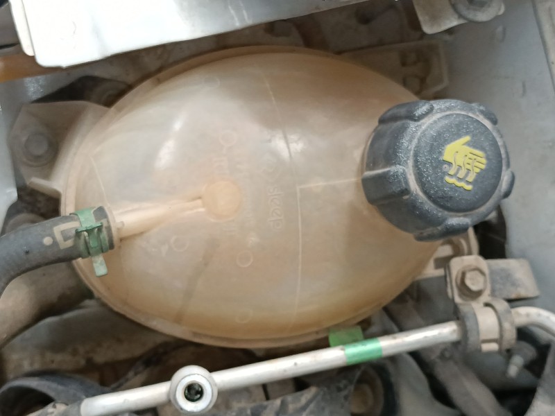 Recambio de deposito expansion para renault clio iv (bh_) 1.5 dci 90 referencia OEM IAM 217100680R  
