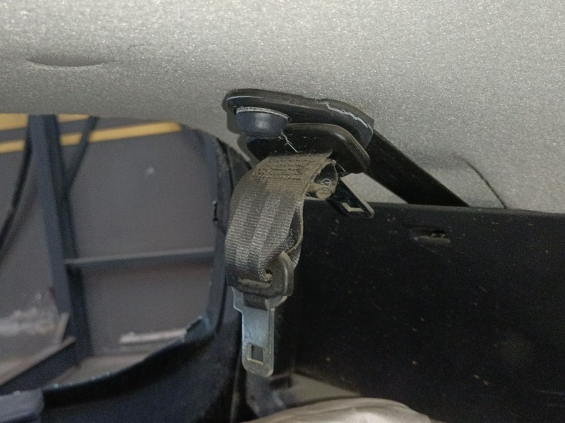 Recambio de cinturon seguridad trasero central para dacia duster (hs_) 1.5 dci (hsmc) referencia OEM IAM   