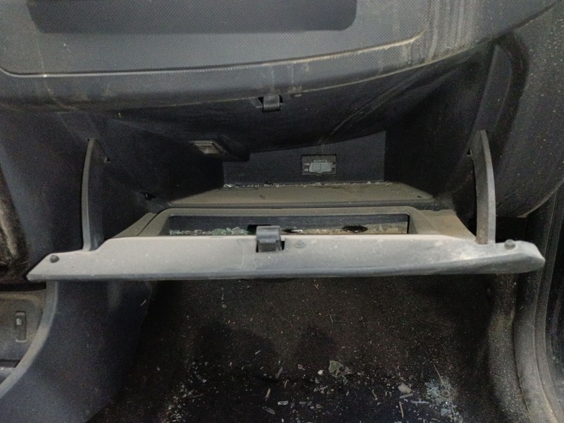 Recambio de guantera para dacia duster (hs_) 1.5 dci (hsmc) referencia OEM IAM   