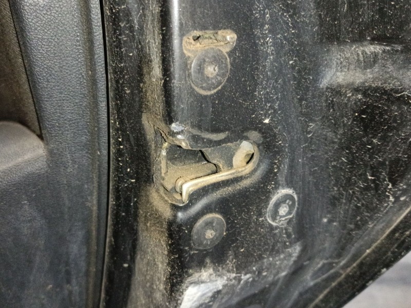 Recambio de cerradura puerta trasera derecha para dacia duster (hs_) 1.5 dci (hsmc) referencia OEM IAM   