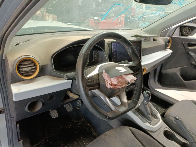 seat arona (kj7, kjp) del año 2024