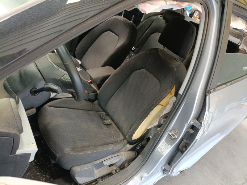 seat arona (kj7, kjp) del año 2024