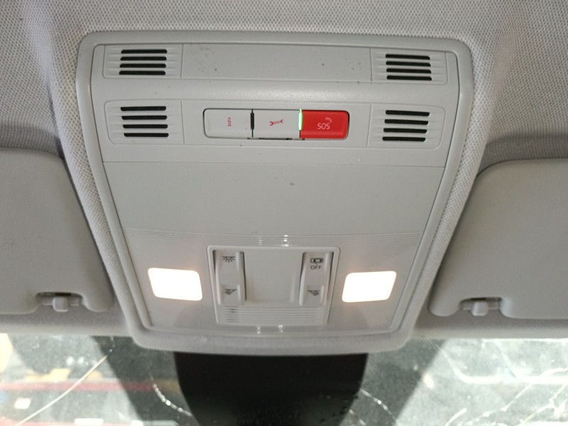 Recambio de luz interior para seat arona (kj7, kjp) 1.0 tsi referencia OEM IAM   