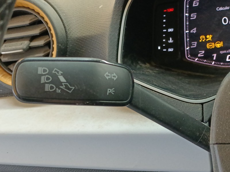 Recambio de mando intermitentes para seat arona (kj7, kjp) 1.0 tsi referencia OEM IAM   