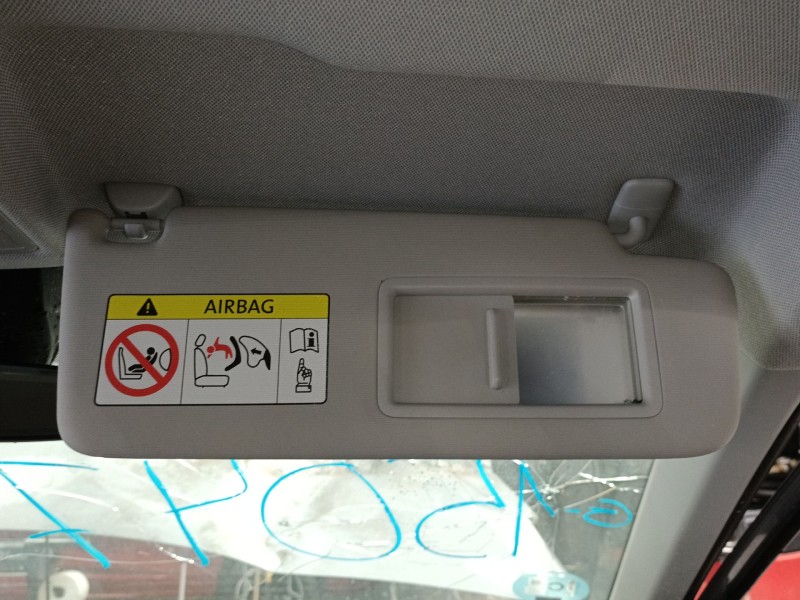 Recambio de parasol derecho para seat arona (kj7, kjp) 1.0 tsi referencia OEM IAM   
