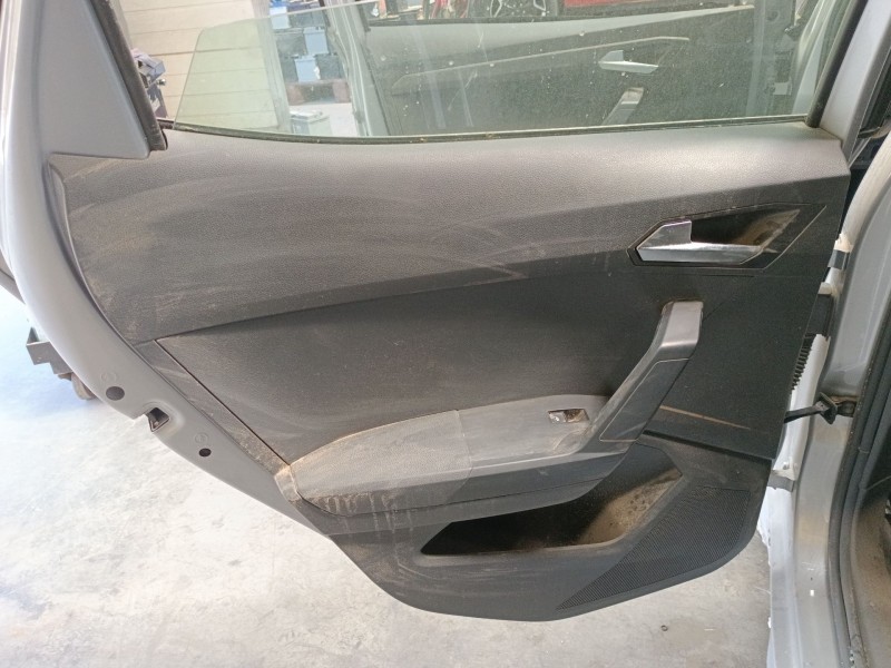Recambio de guarnecido puerta trasera izquierda para seat arona (kj7, kjp) 1.0 tsi referencia OEM IAM   