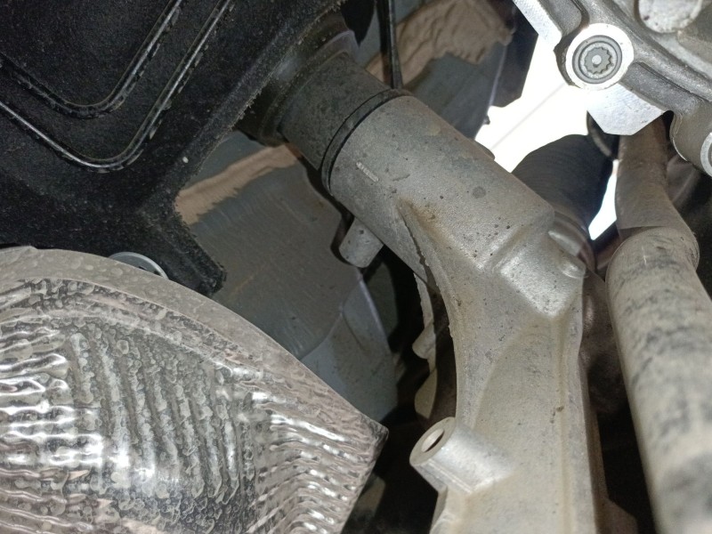 Recambio de cremallera direccion para seat arona (kj7, kjp) 1.0 tsi referencia OEM IAM   