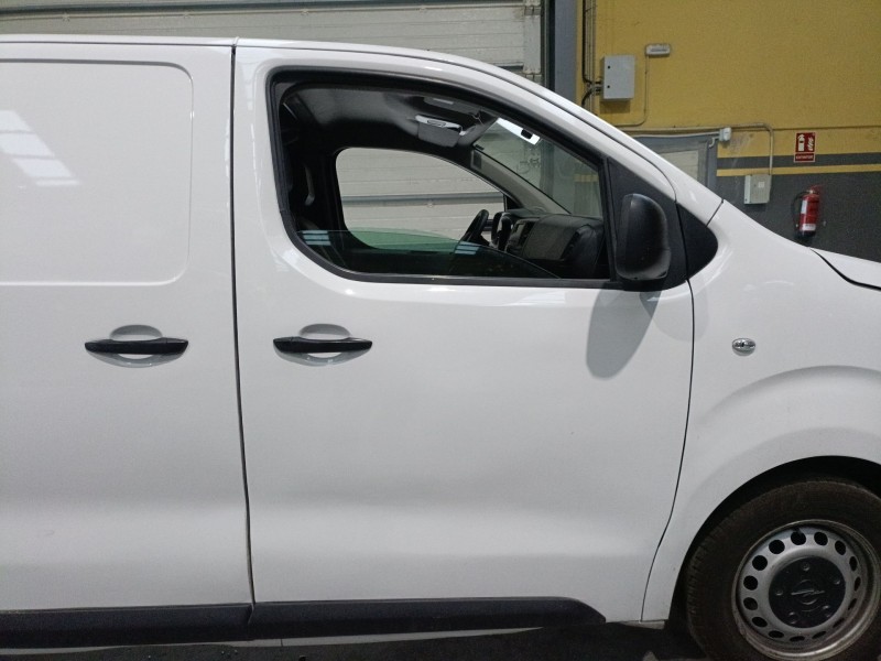Recambio de puerta delantera derecha para opel vivaro c furgoneta (k0) 2.0 referencia OEM IAM   