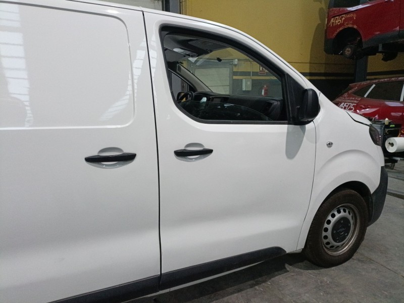 Recambio de puerta delantera derecha para opel vivaro c furgoneta (k0) 2.0 referencia OEM IAM   