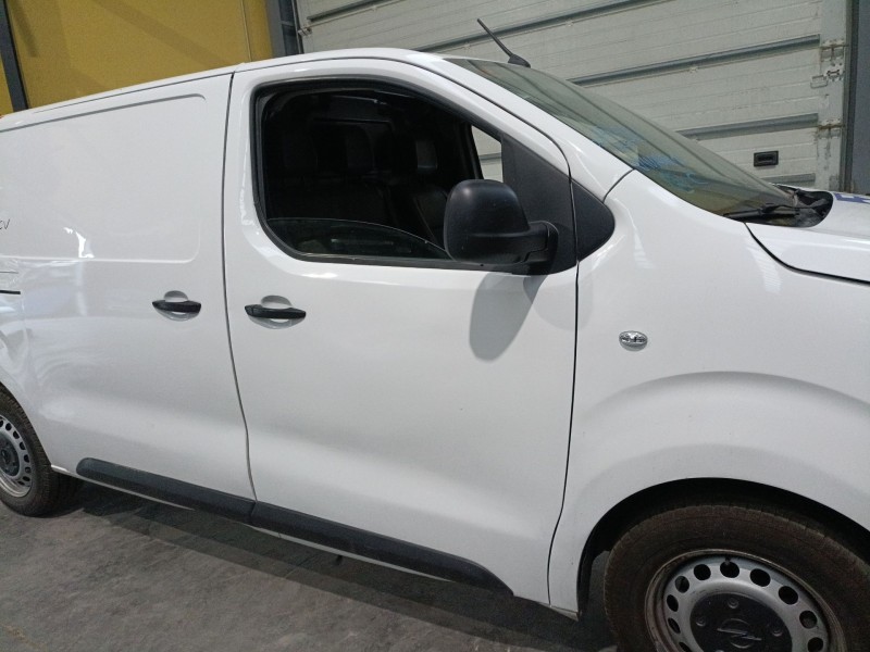 Recambio de puerta delantera derecha para opel vivaro c furgoneta (k0) 2.0 referencia OEM IAM   