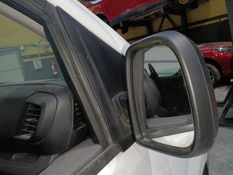 Recambio de retrovisor derecho electrico para opel vivaro c furgoneta (k0) 2.0 referencia OEM IAM   